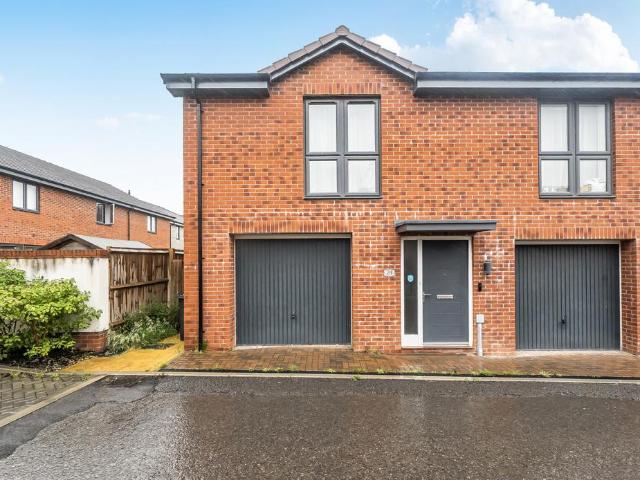 House for sale in Stoke Gifford, South Gloucestershire