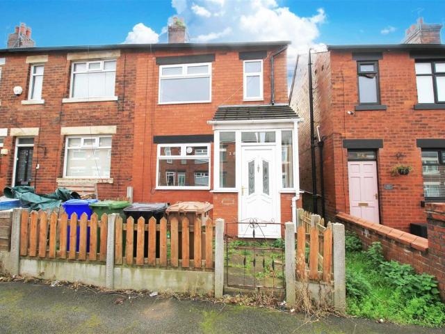 House for sale in Hyde, Tameside