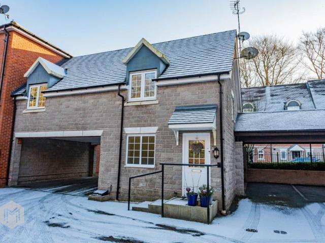 Flat for sale in Lee Bank, Greater Manchester