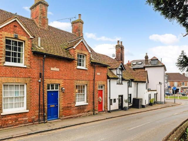 House for sale in Datchet