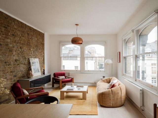 House for sale in London Borough of Hackney, Greater London