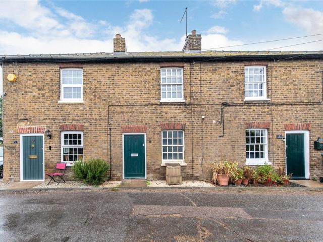 House for sale in Shorne, Gravesham