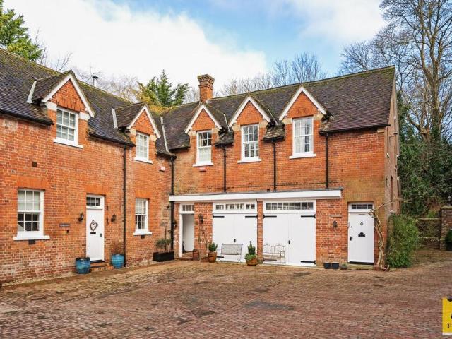 House for sale in Old Wives Lees, Bridgefield