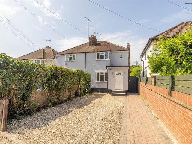 House for sale in Datchet