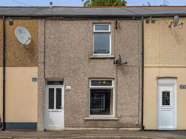 House for sale in Charlesville, Abersychan