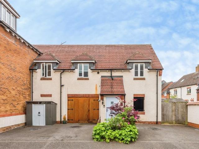 House for sale in Haddenham, Buckinghamshire