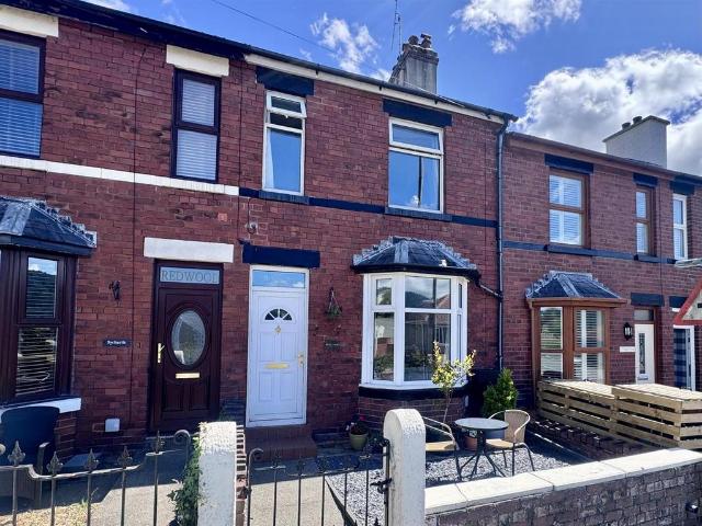 House for sale in Trofarth, Wales