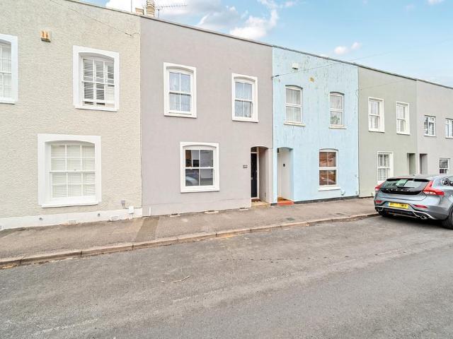 House for sale in Clewer Village, Windsor