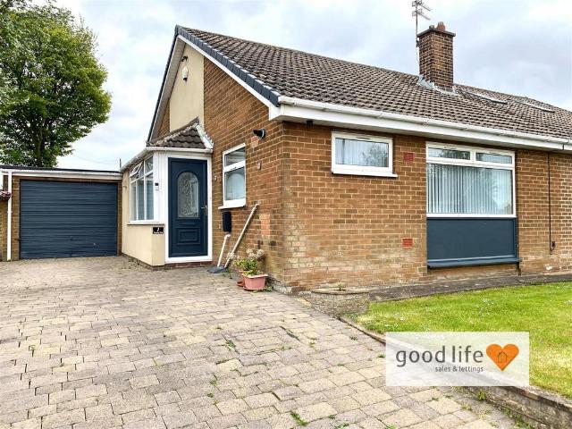 House for sale in Elstob Farm Estate, Sunderland