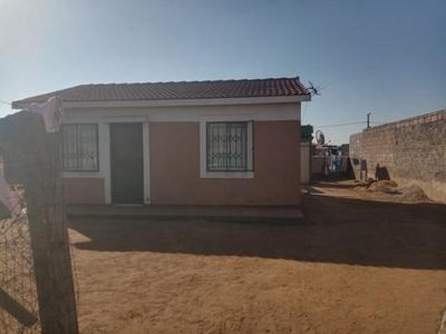 House for sale in Alberton
