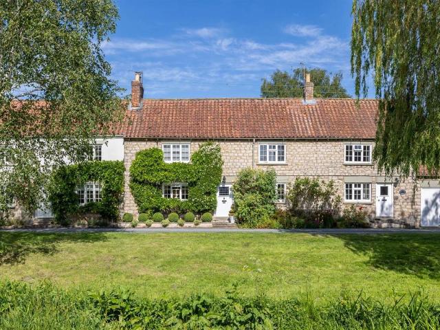 House for sale in North Grimston, North Yorkshire