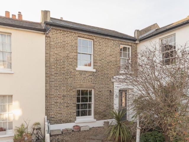 House for sale in London Borough of Lewisham, Forest Hill