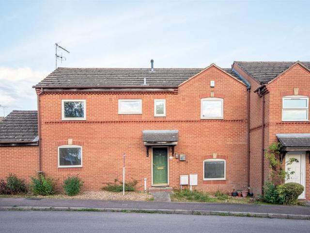 House for sale in Kettering, North Northamptonshire