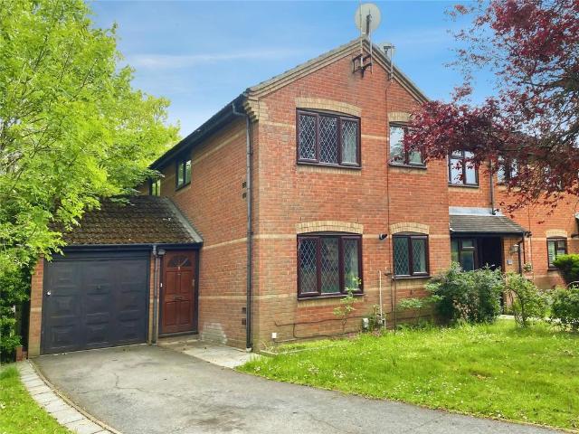 House for sale in Winnersh