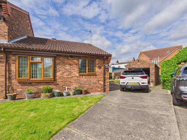 House for sale in Burringham, North Lincolnshire