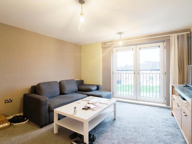 House for sale in Hamilton, Old Wharf