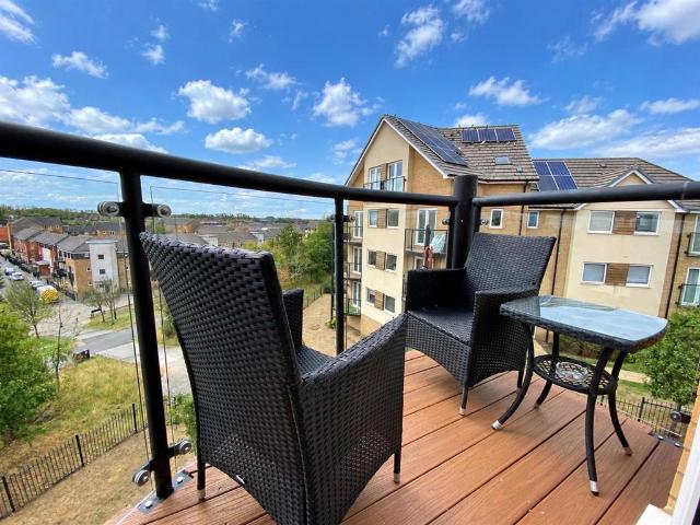 Flat for sale in Hampton Hargate, Peterborough