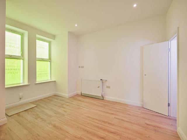 House for sale in Greater London