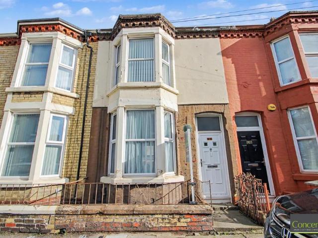 House for sale in Cabbage Hall, Liverpool