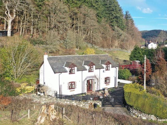 House for sale in Llangwm, Maerdy