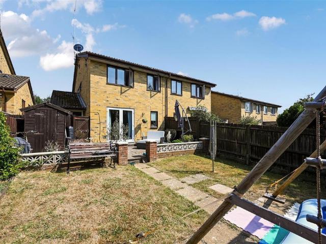 House for sale in Sidley, Heathlands
