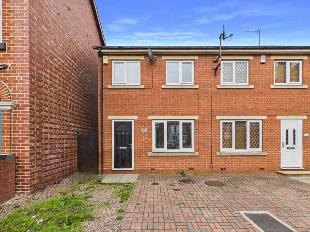 House for sale in Lowfield, Sheffield