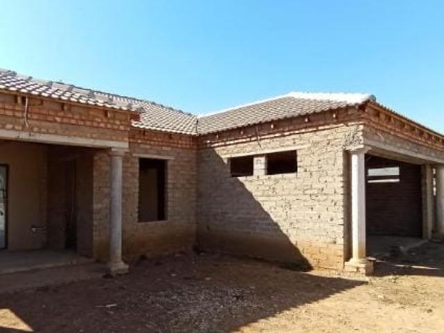 House for sale in Waterkloof, Gauteng