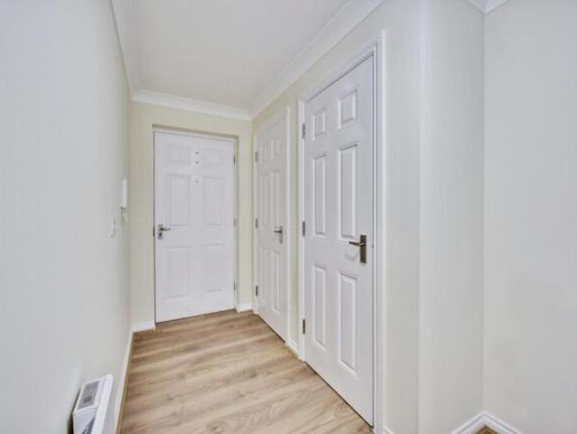 House for sale in Ringlestone, Midway