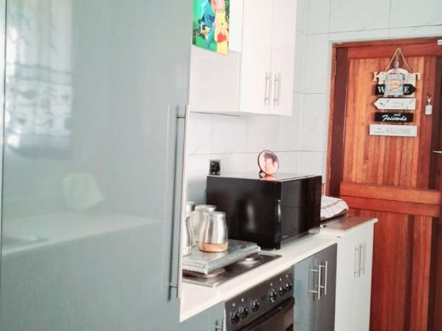 House for sale in Chatsworth, Kwazulu-natal