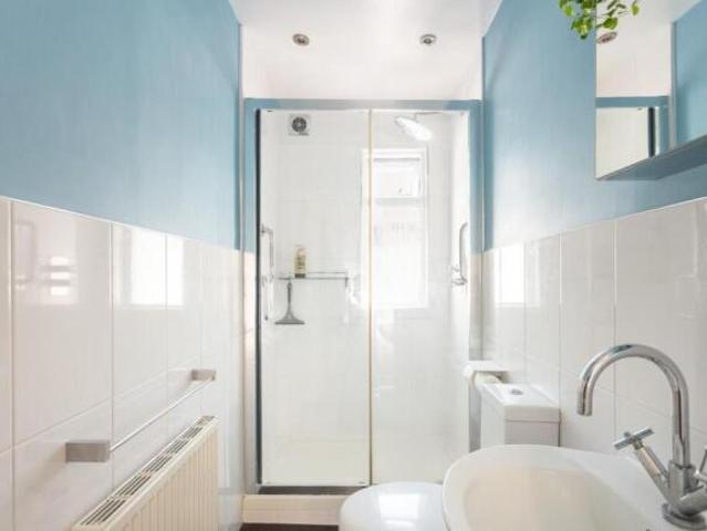 House for sale in Round Hill, Brighton & Hove