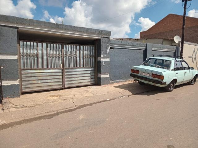 House for sale in Soweto, Gauteng
