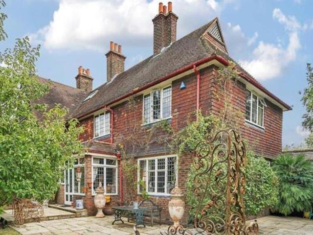 House for sale in Bridgefield, Kent