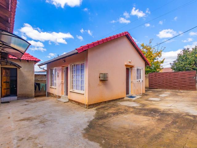 House for sale in Nooitgedacht, Gauteng