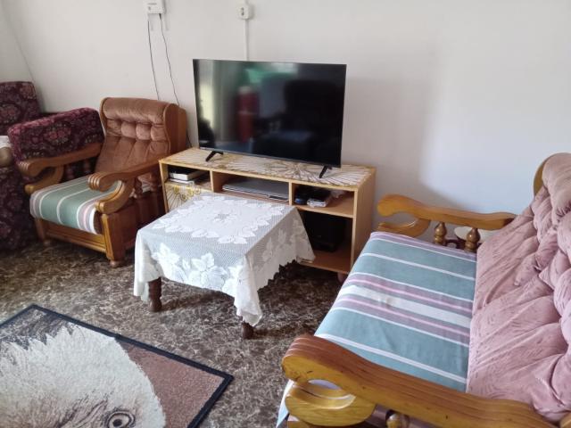 House for sale in Chatsworth, Kwazulu-natal