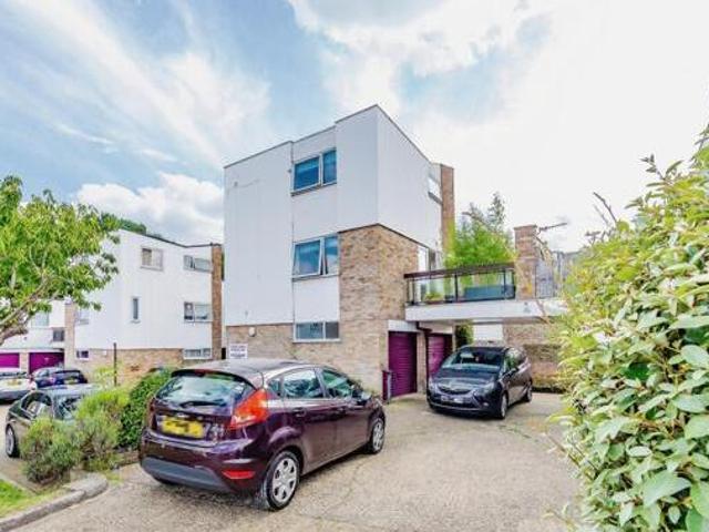 House for sale in Otterham Quay, Gillingham