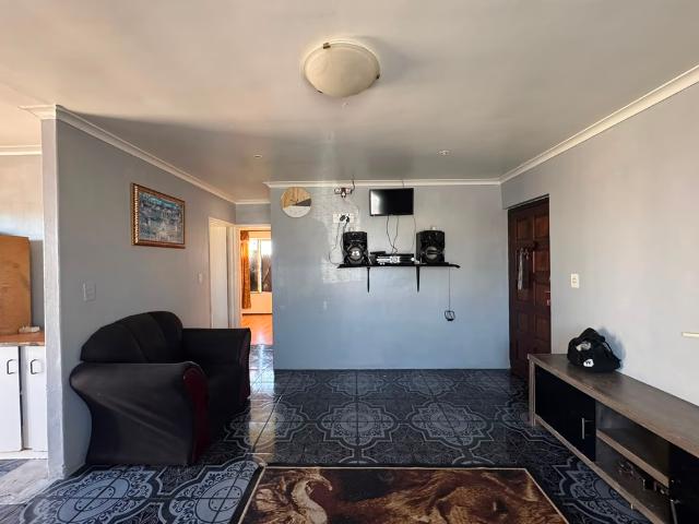 House for sale in Eersterivier, Western Cape