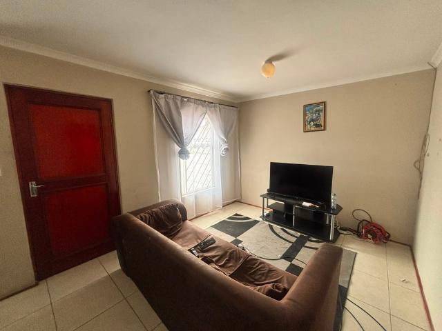 House for sale in Eersterivier, Western Cape