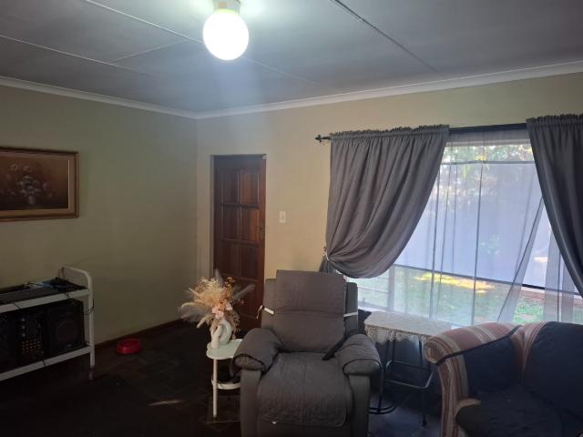 House for sale in Waterkloof, Gauteng