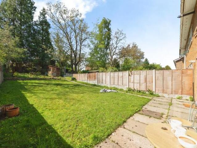 Maisonette for sale in Elmdon, West Midlands