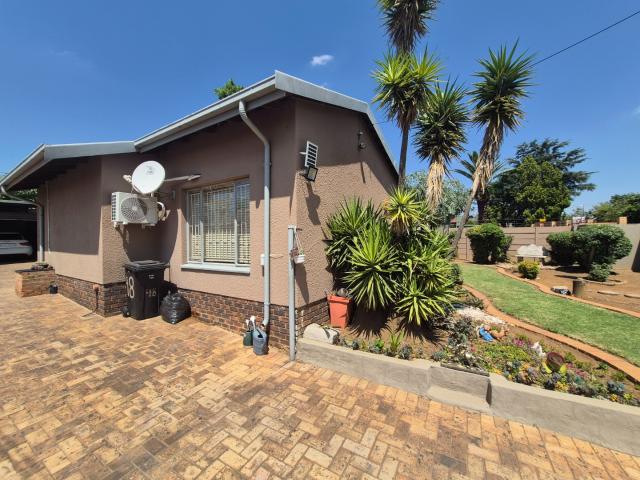House for sale in Vosloorus, Gauteng