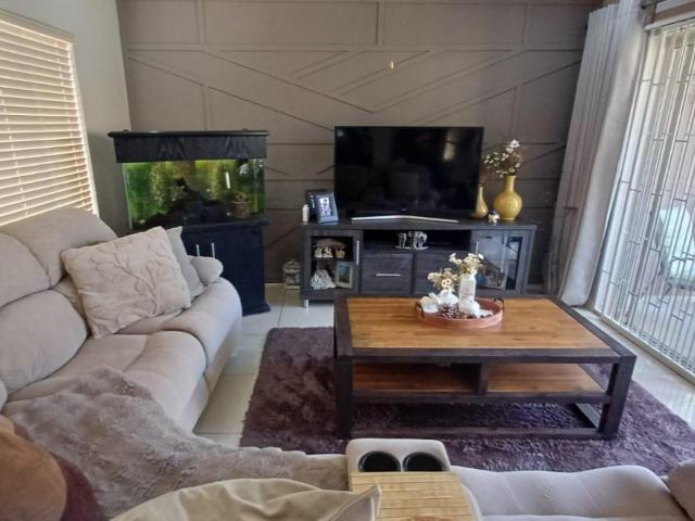 House for sale in Vosloorus, Gauteng