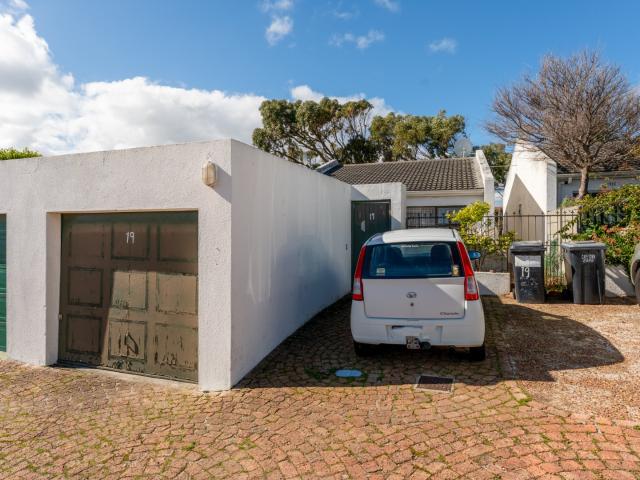 House for sale in Noordhoek, Western Cape