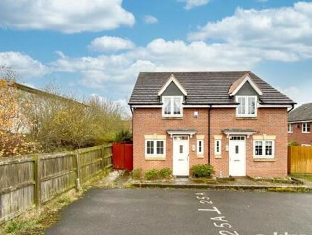 House for sale in Potters Corner, East Midlands