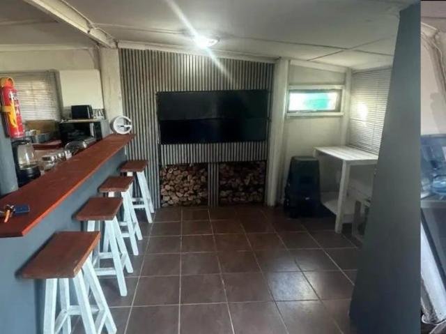 House for sale in Baardskeerdersbos, Western Cape