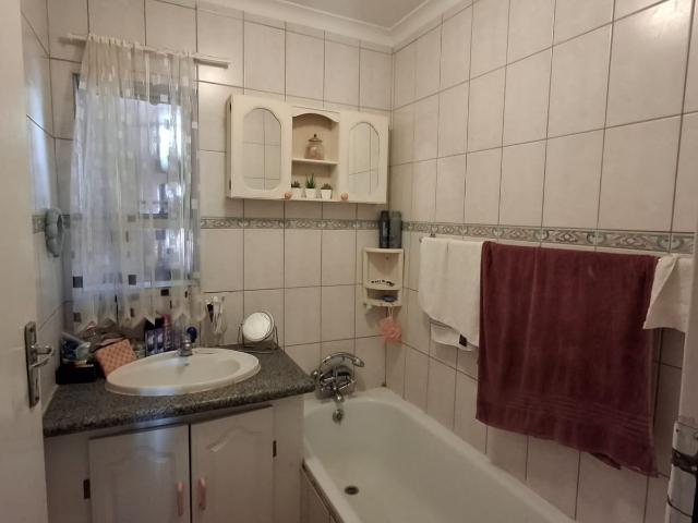 House for sale in Nooitgedacht, Gauteng