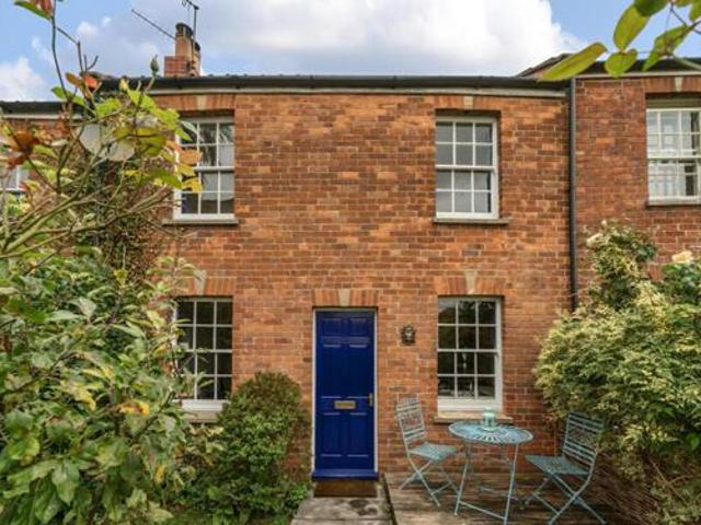 House for sale in Glastonbury, Somerset