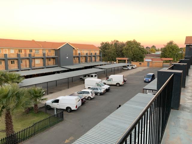 House for sale in Mohlakeng, Gauteng