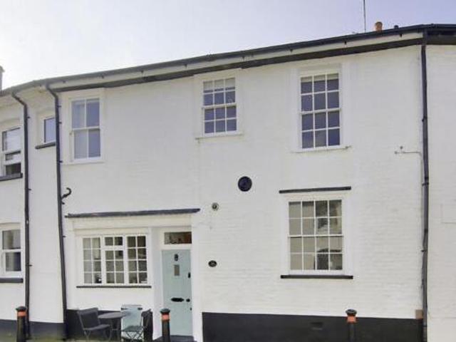 House for sale in Kingston Upon Thames, Greater London