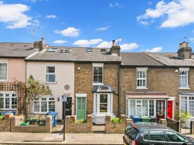 House for sale in Lyons, Greater London