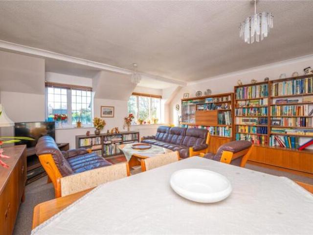 House for sale in Five Acres, Hertfordshire